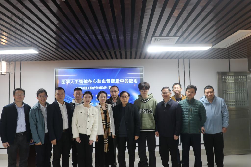 4D0CF33EA6673AC79B6EFE3D334_18ED0E7E_154D5