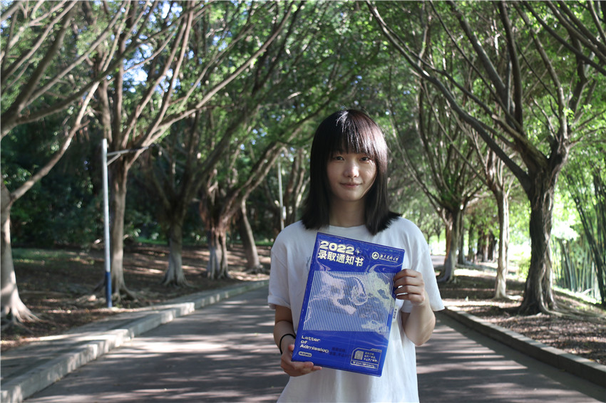 F150CB1EB10D3F29B7506BAD50D_71474674_3B1D5