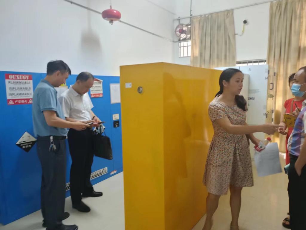 A67136B75EC33C55EC4DFC3AED6_1DEE602F_EB44