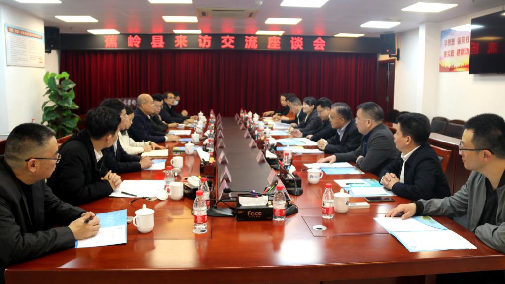 D046B0DB54FCACF0BB8613FCD7B_3A2259C4_14155