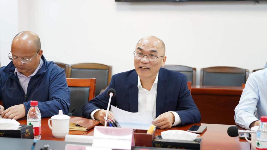 E83C6EAAAAD2AEE4ABCD95E0217_69D32F06_D9DD