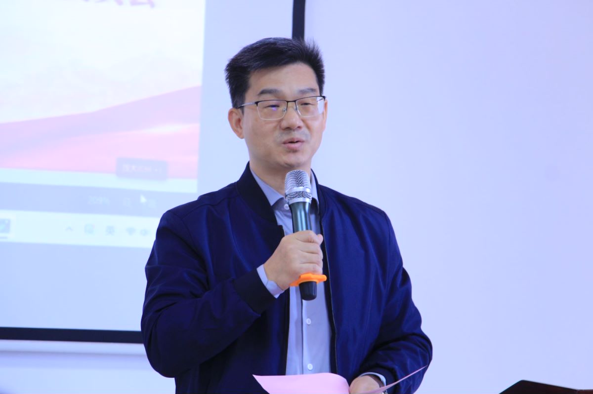 988F191FAD7581D1DCEAA374E23_293DD37F_D53F