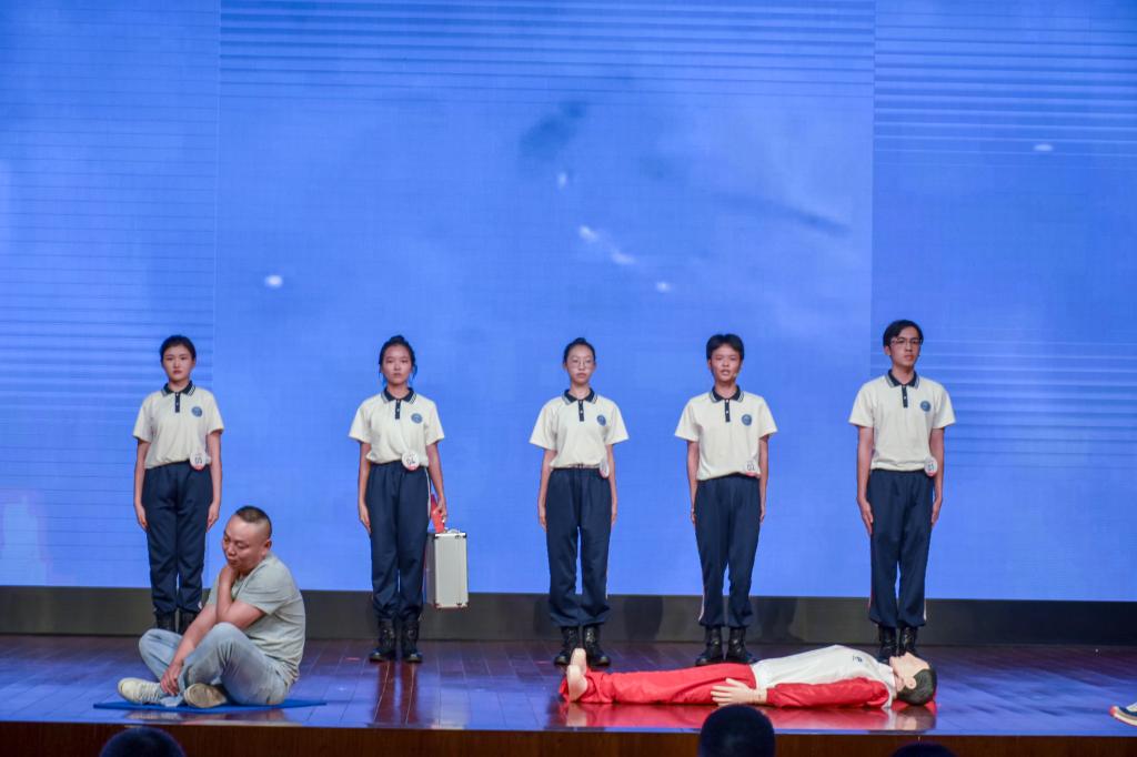 2D480346227AC97BC6E352BBD21_19A5C11A_FE71 2D480346227AC97BC6E352BBD21_19A5C11A_FE71