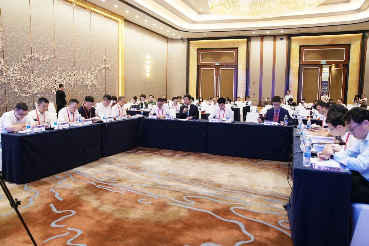 87304BD65D61EBDAAAFEBAF086F_70094438_2E348