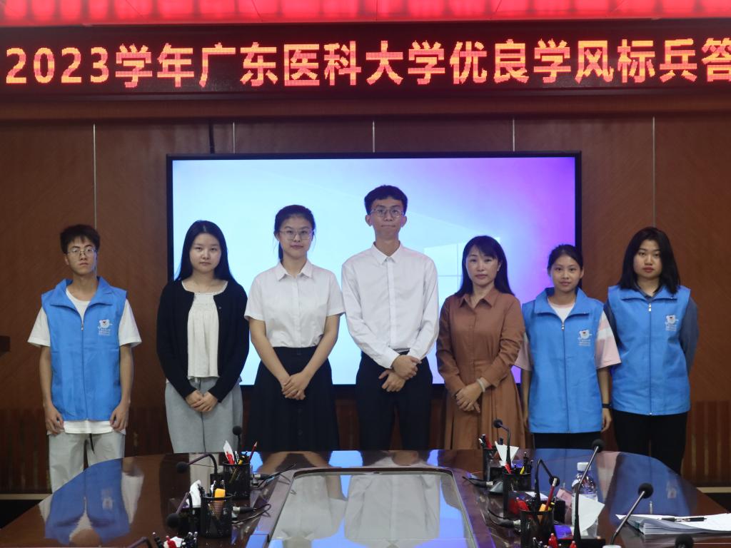 132B0B15DD35639F2066BE86C51_4B2AB2FA_17501